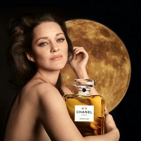 chanel no 5 actress|chanel no 5 special offers.